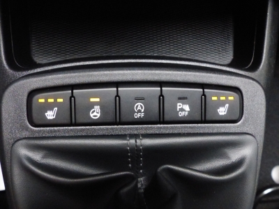 Hyundai i10 Select Klima+Shzg+beh.Lkrd+PDC+BT+Spur+Allw.