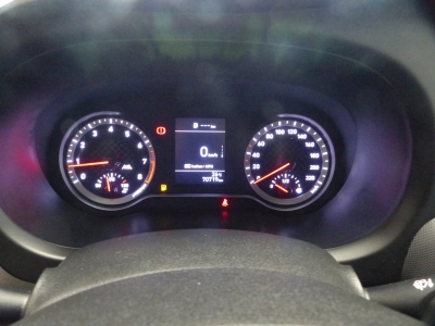 Hyundai i10 Select Klima+Shzg+beh.Lkrd+PDC+BT+Spur+Allw.