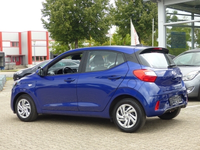 Hyundai i10 Select Klima+Shzg+beh.Lkrd+PDC+BT+Spur+Allw.