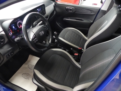 Hyundai i10 Select Klima+Shzg+beh.Lkrd+PDC+BT+Spur+Allw.