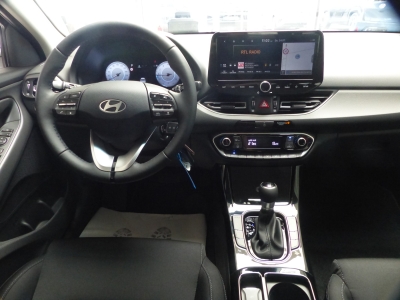 Hyundai i30 Kombi 1.0 T-GDI ACC+Lhzg+Shzg+Navi+Totw+Alu16