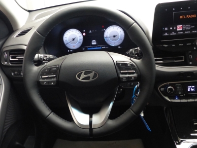 Hyundai i30 Kombi 1.0 T-GDI ACC+Lhzg+Shzg+Navi+Totw+Alu16