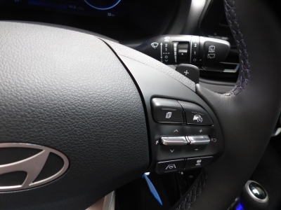 Hyundai i30 Kombi 1.0 T-GDI ACC+Lhzg+Shzg+Navi+Totw+Alu16