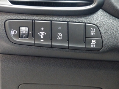 Hyundai i30 Kombi 1.0 T-GDI ACC+Lhzg+Shzg+Navi+Totw+Alu16