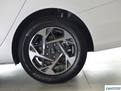 Hyundai i30 Kombi 1.0 T-GDI ACC+Lhzg+Shzg+Navi+Totw+Alu16