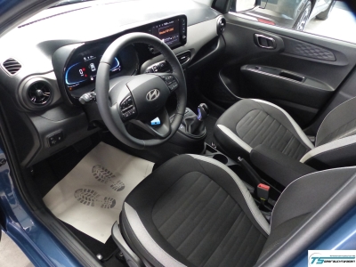 Hyundai i10 1.0 Navi+Shzg+Lhzg+Alu15+Tempomat+Cam+PDC