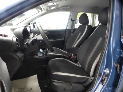 Hyundai i10 1.0 Navi+Shzg+Lhzg+Alu15+Tempomat+Cam+PDC