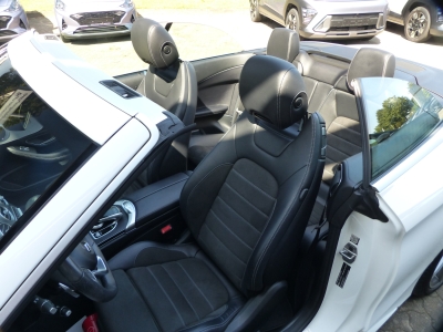 Mercedes-Benz C 250 AMG LED+AHK+Leder+ACC+AIRSCARF+AIRCAP+Navi