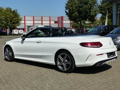 Mercedes-Benz C 250 AMG LED+AHK+Leder+ACC+AIRSCARF+AIRCAP+Navi