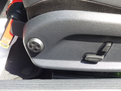 Mercedes-Benz C 250 AMG LED+AHK+Leder+ACC+AIRSCARF+AIRCAP+Navi