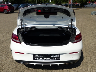Mercedes-Benz C 250 AMG LED+AHK+Leder+ACC+AIRSCARF+AIRCAP+Navi