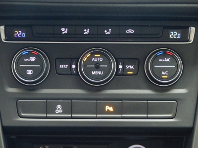 VW Touran Trendline 7-Sitzer+AHK+Navi+PDC+3xKlima