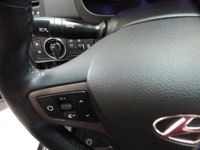 Hyundai i40 blue Trend Navi+PDC+Shzg+Kamera+erst 60tkm