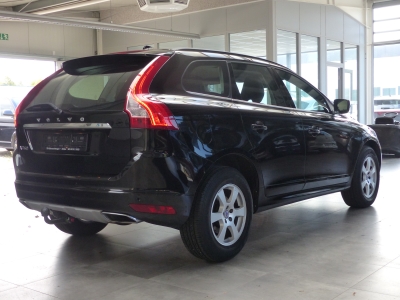 Volvo XC60 Momentum AWD AHK+Standh+Totw+Kamera+Lkrdhzg