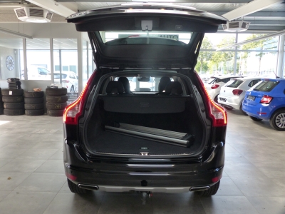 Volvo XC60 Momentum AWD AHK+Standh+Totw+Kamera+Lkrdhzg