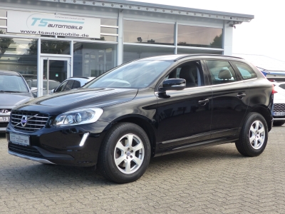 Volvo XC60 Momentum AWD AHK+Standh+Totw+Kamera+Lkrdhzg