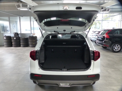 Suzuki Vitara Comfort+ 4x4 T.Leder+Shzg+ACC+Cam+Keyless