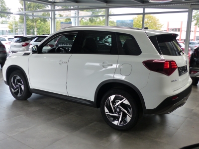 Suzuki Vitara Comfort+ 4x4 T.Leder+Shzg+ACC+Cam+Keyless
