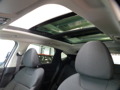 Hyundai TUCSON 1,6 T-GDi 2WD 48V DCT Pano+ACC+Navi+LED