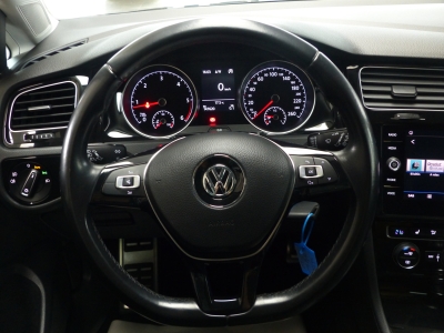 VW Golf Join AHK+Navi+Kamera+LED+Totw.+Shzg+DAB+PDC