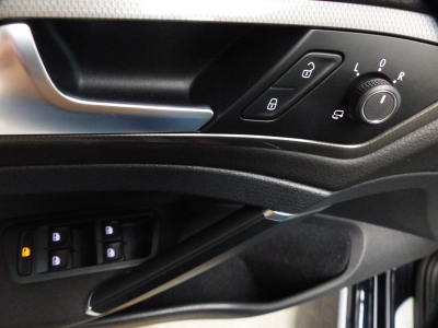 VW Golf Join AHK+Navi+Kamera+LED+Totw.+Shzg+DAB+PDC