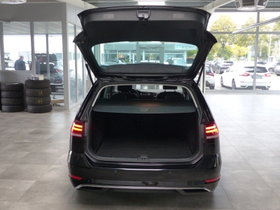 VW Golf Join AHK+Navi+Kamera+LED+Totw.+Shzg+DAB+PDC