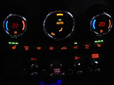 MINI Cooper S Chili Navi+LED+Leder+Kamera+Harman+PDC