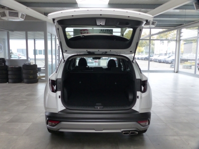 Hyundai TUCSON 1,6 T-GDi HEV 2WD AT+Navi+ACC+Kam+Shzg