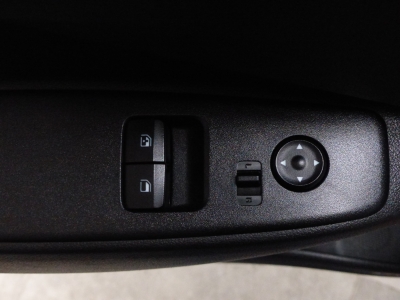 Hyundai i10 Trend Automatik+Carpl+Shzg+beh.Lkrd+Spur+PDC