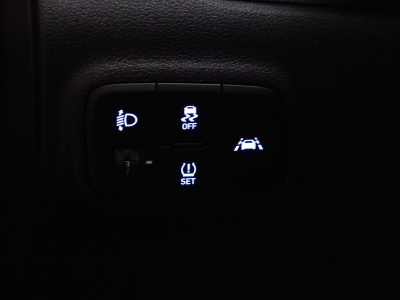 Hyundai i10 Trend Automatik+Carpl+Shzg+beh.Lkrd+Spur+PDC