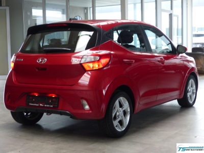 Hyundai i10 Trend Automatik+Carpl+Shzg+beh.Lkrd+Spur+PDC