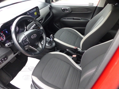 Hyundai i10 Trend Automatik+Carpl+Shzg+beh.Lkrd+Spur+PDC