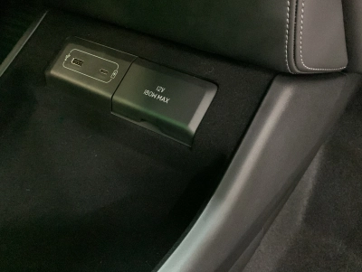 Xpeng G9