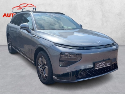 Xpeng G9