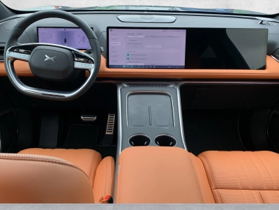 Xpeng G9
