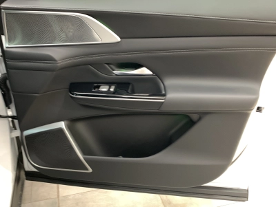 Xpeng G9