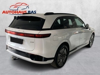 Xpeng G9