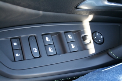 Peugeot 308 SW GT Plug-in Hybrid 180 e-EAT8 Navi, Kamera