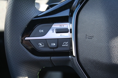Peugeot 308 SW GT Plug-in Hybrid 180 e-EAT8 Navi, Kamera