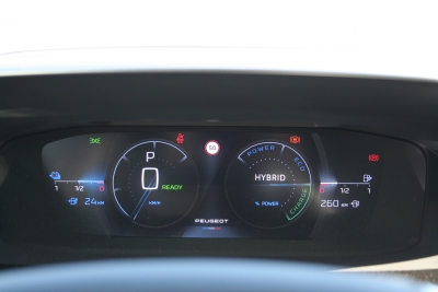 Peugeot 308 SW GT Plug-in Hybrid 180 e-EAT8 Navi, Kamera