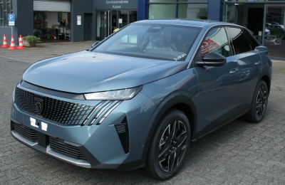 Peugeot 3008 Hybrid Allure NAVI SHZ+LHZ LED 360°Kamera