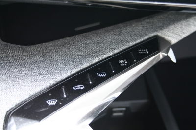 Peugeot 3008 Hybrid Allure NAVI SHZ+LHZ LED 360°Kamera