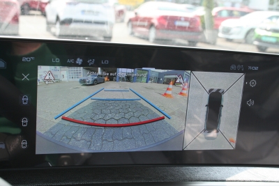 Peugeot 3008 Hybrid Allure NAVI SHZ+LHZ LED 360°Kamera