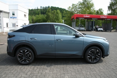 Peugeot 3008 Hybrid Allure NAVI SHZ+LHZ LED 360°Kamera