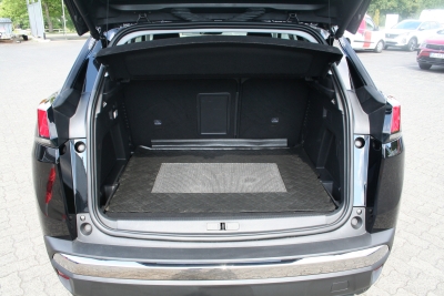 Peugeot 3008 Allure 1.6 Blue HDI AT6, Navi, 360°-Kamera