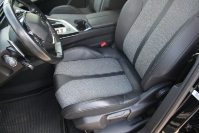 Peugeot 3008 Allure 1.6 Blue HDI AT6, Navi, 360°-Kamera