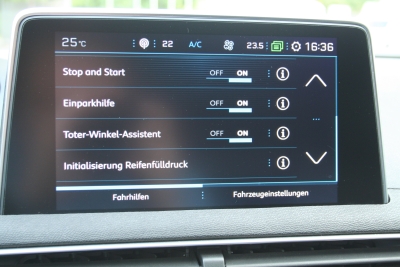 Peugeot 3008 Allure 1.6 Blue HDI AT6, Navi, 360°-Kamera