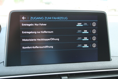 Peugeot 3008 Allure 1.6 Blue HDI AT6, Navi, 360°-Kamera