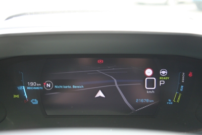 Peugeot e-208 GT 136PS Akku100%, Alcantara, Glasdach