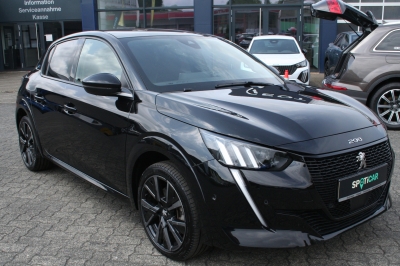 Peugeot e-208 GT 136PS Akku100%, Alcantara, Glasdach
